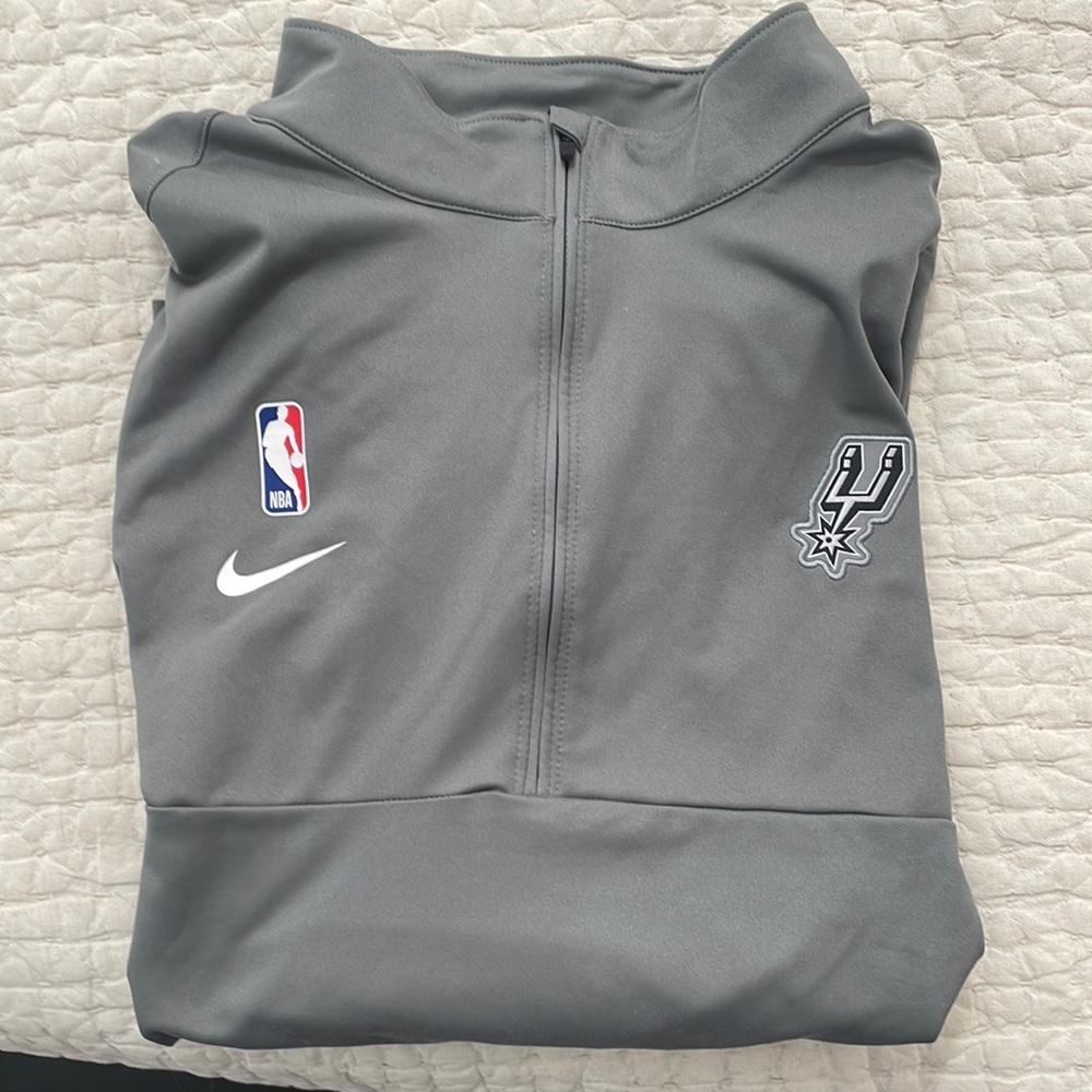 Nike Spurs Jacket